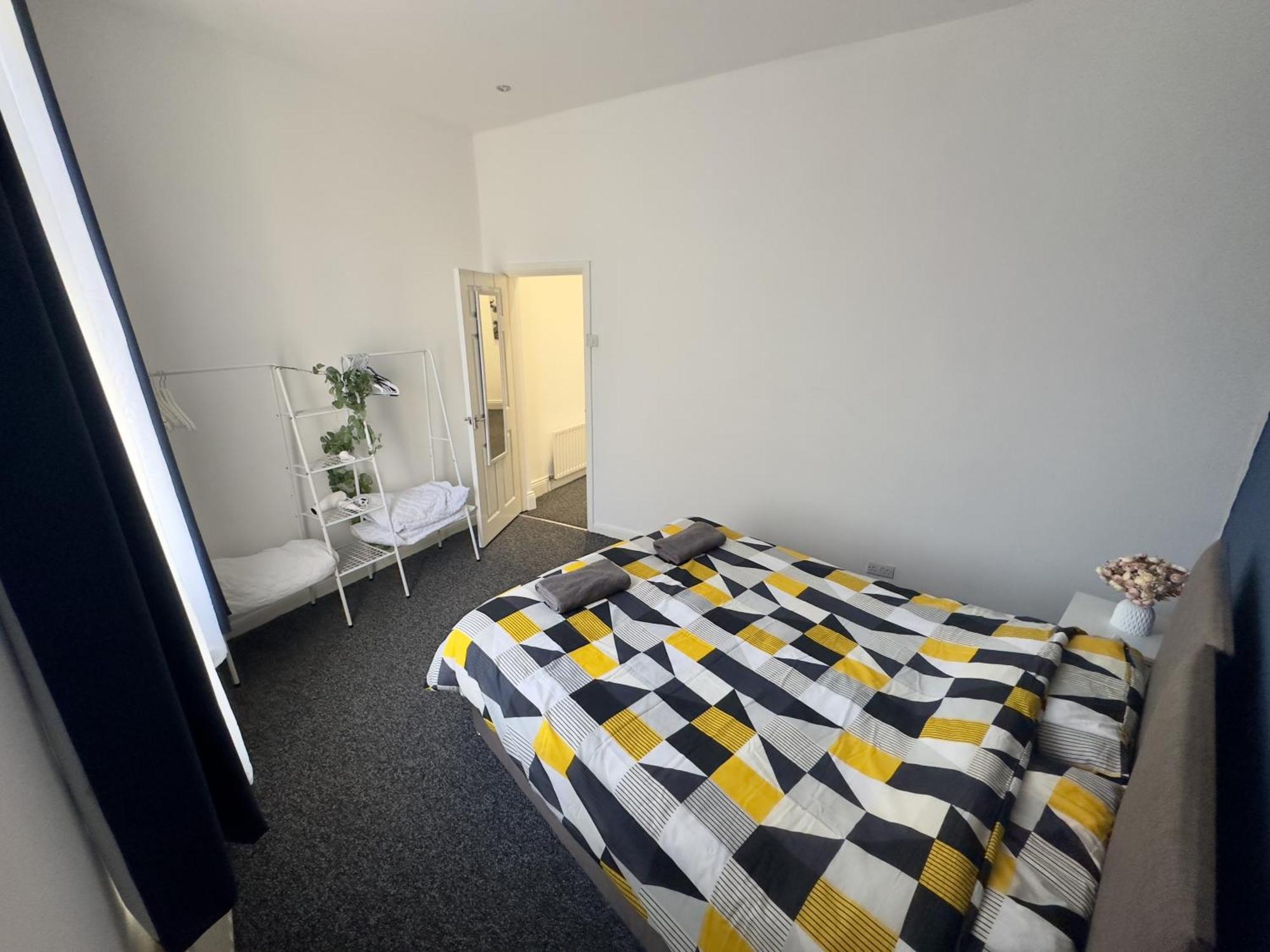 Large Ground Floor Apartment - South Shields - 3 Minutes From South Tyneside Hospital, 8 Minutes From Beach מראה חיצוני תמונה
